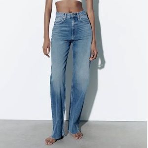 ZARA High Waist Wide Leg Jeans in Medium Blue with Raw Hem